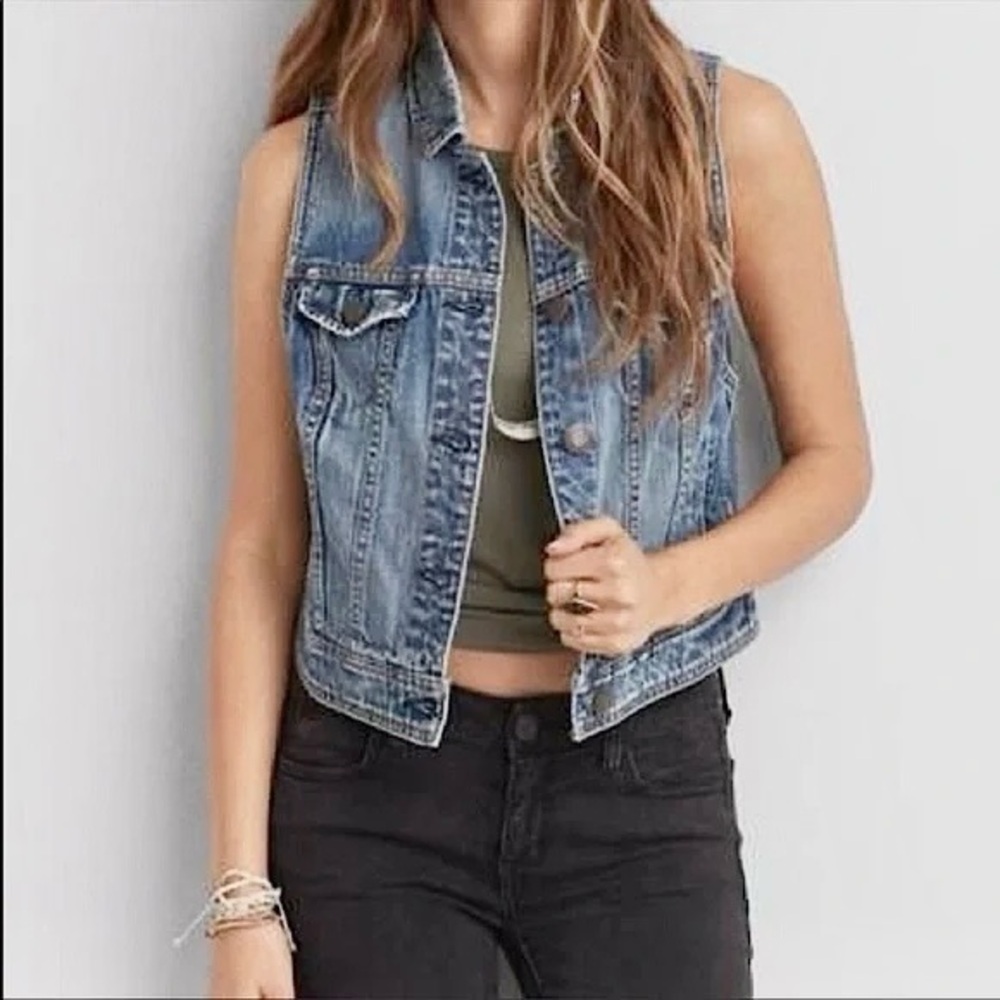 Garage Cropped Denim Vest